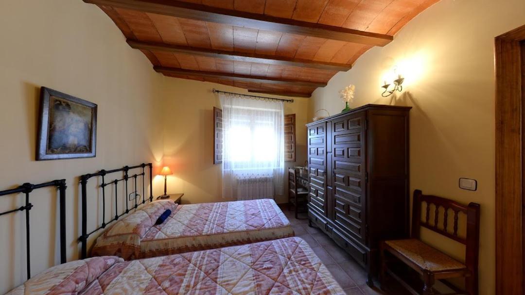 Casa Rural Las Tejas - Ideal Para Familias Y Grupos Bayubas de Abajo Eksteriør billede